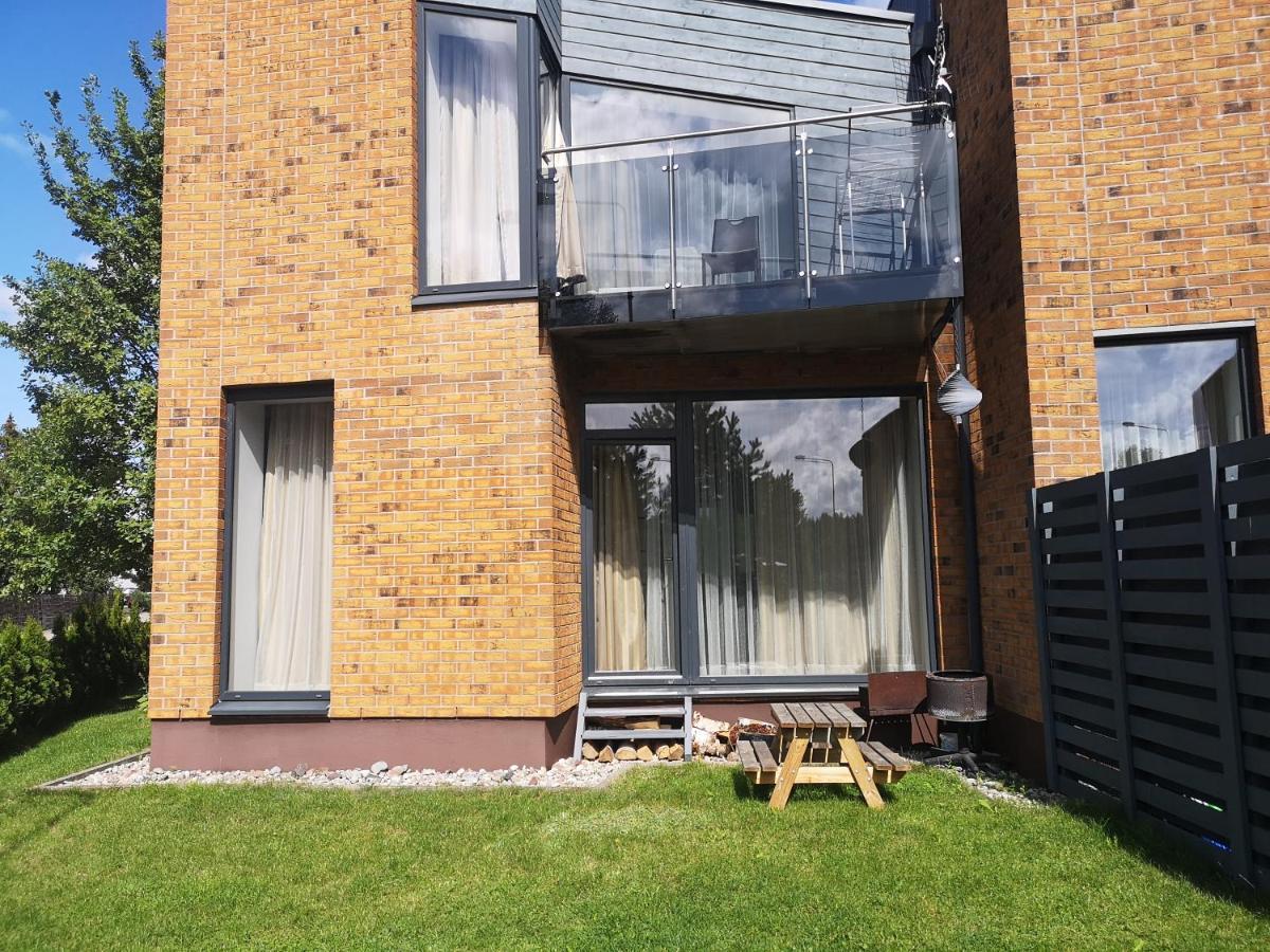 Veziu Apartamentai 2-Ame Kotedzo Aukste Apartment Palanga Exterior photo